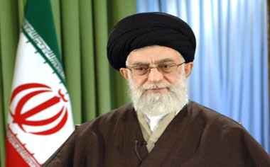 رهبر معظم انقلاب اسلامی ۲۰۰ میلیون ریال به حساب ۱۰۰ امام جهت کمک به مسکن محرومین اهدا کردند
